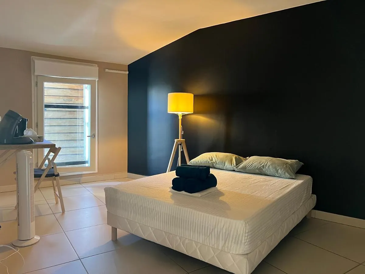 T2 Prado Plage / Velodrome Marseille Apartmán